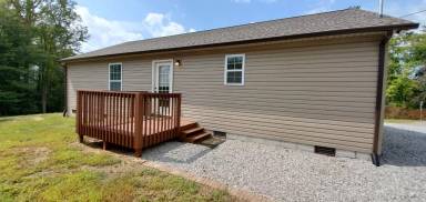 Main picture of 304 Joel Rd