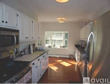 Main picture of 23 Shawmut St