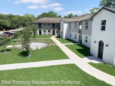 Main picture of 310 Houston Ave