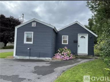Main picture of 399 Gaynor Ave