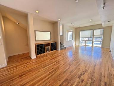 Main picture of 2403 Bryant St