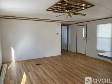 Main picture of 260 S Land Ave