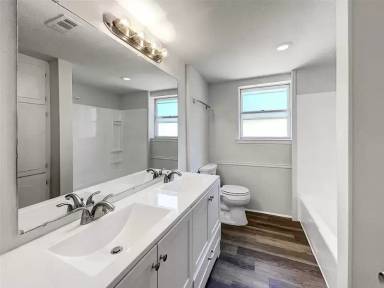 Main picture of 917 Bower Dr