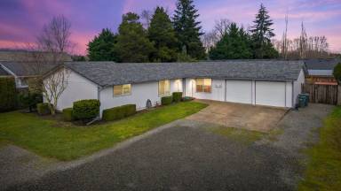 Main picture of 503 17th St SE