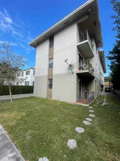 Main picture of 219 Phoenetia Ave