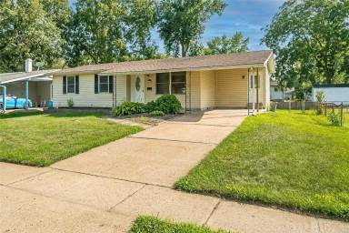 Main picture of 1060 Kingsbrook Ln