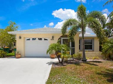 Main picture of 625 97th Ave N