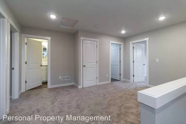 Main picture of 3810 Kauffman Ave