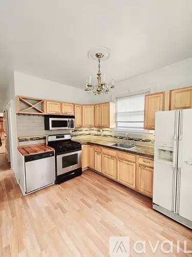 Main picture of 521 Garfield Ave