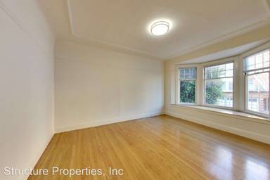 Main picture of 2485 Chestnut St