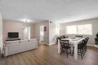 Main picture of Regency Pointe