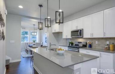Main picture of 759 4th Ave NW