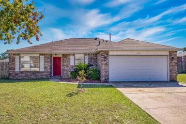 Main picture of 817 Binnacle Pl