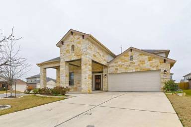 Main picture of 428 Longhorn Cavern Rd