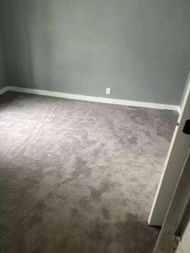 Main picture of 1105 E Mulberry St