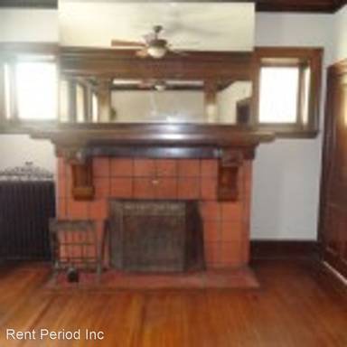 Main picture of 125 N George St