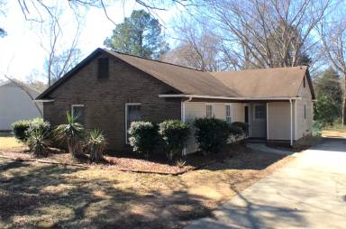 Main picture of 5841 Falstaff Dr