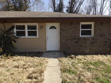 Main picture of 635 Graham Dr
