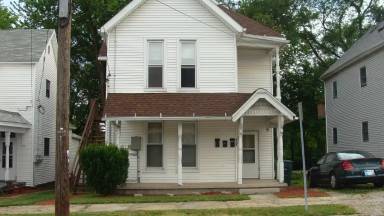 Main picture of 812 W Main St