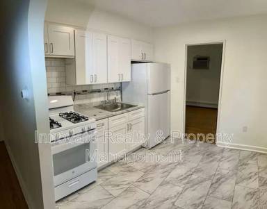 Main picture of 402 Unruh Ave