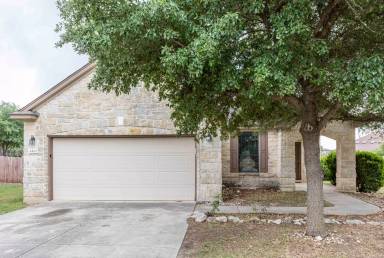 Main picture of 4402 Glendale Wood