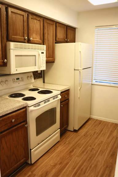 Main picture of 151 Waterfall Way