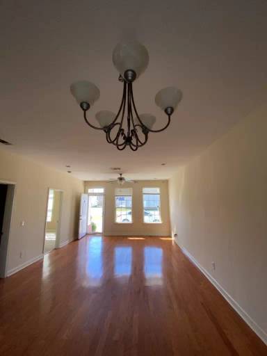 Main picture of 106 Governors Blvd
