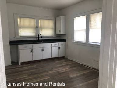Main picture of 900 Booker St