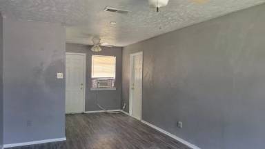 Main picture of 1010 Cherrywood Dr