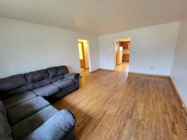 Main picture of 1210 Julie Dr