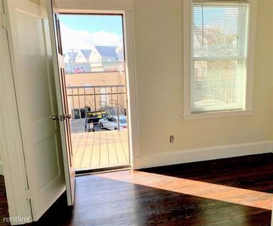 Main picture of 52 Bristol Rd