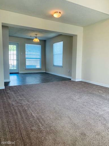Main picture of 4035 Southern Trace Dr