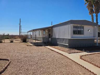 Main picture of 1113 W Corinthian Cir