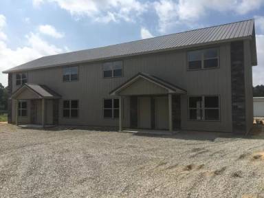 Main picture of 256 E Outer Rd