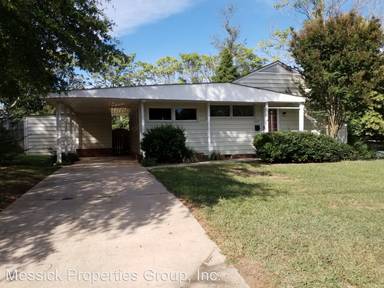 Main picture of 2807 Hermitage Dr