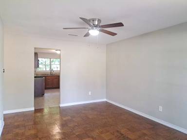 Main picture of 2206 Finley Rd