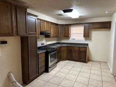 Main picture of 2034 Fannin St