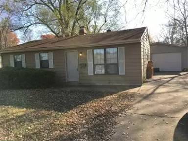 Main picture of 1412 E Pitman Ave