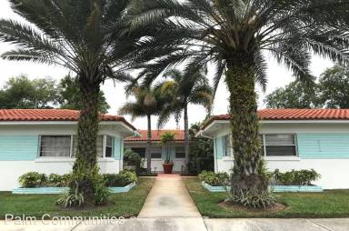 Main picture of 70 Davis Blvd