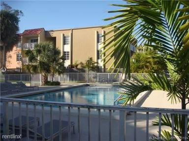 Main picture of Doral Gardens II