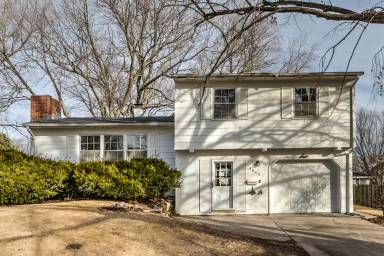 Main picture of 9646 Sprague St