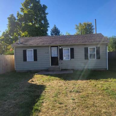 Main picture of 5145 Mecca St