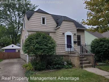 Main picture of 715 Leroy St