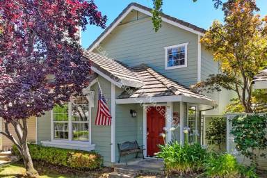 Main picture of 910 Blue Rapids Dr