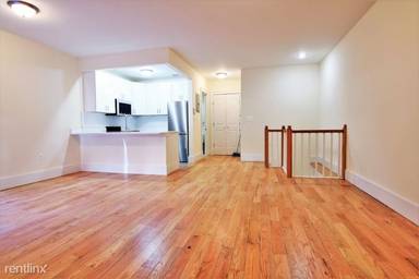 Main picture of 123 W 77th St