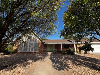 Main picture of 1697 Stucki Dr