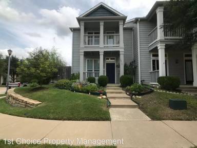 Main picture of 10736 Traymore Dr