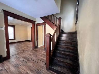 Main picture of 437 Hiett Ave