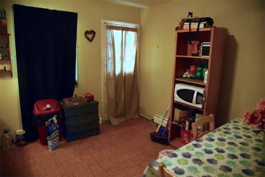 Main picture of 43 Fairview Dr