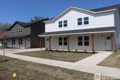 Main picture of 5831 Grayson St